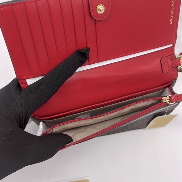 MICHAEL MICHAEL KORS Jet Set Small Studded Faux Leather Logo Phone Crossbody - Picture 9 of 16